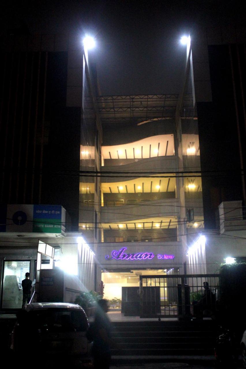 Hotel Aman Deluxe Nové Dillí Exteriér fotografie