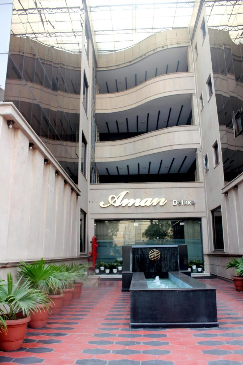 Hotel Aman Deluxe Nové Dillí Exteriér fotografie